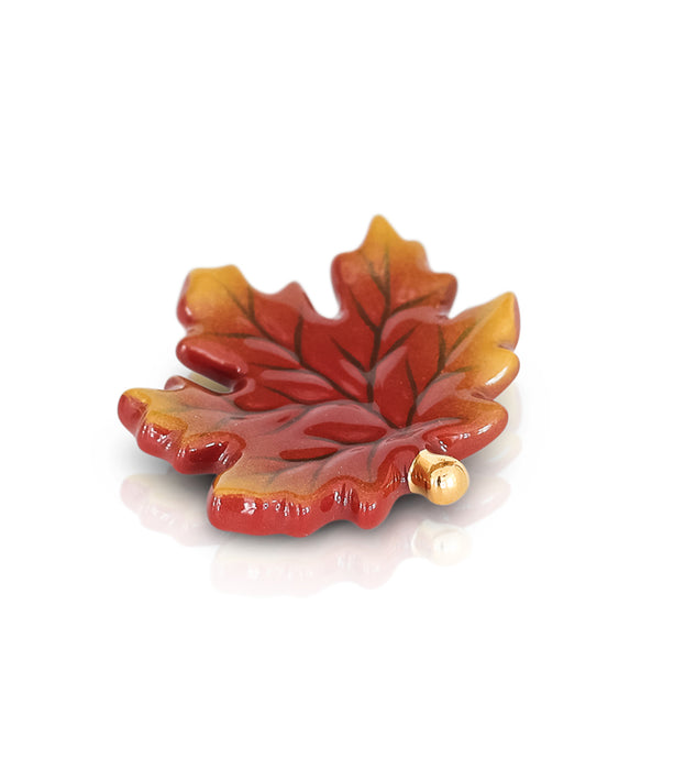 Nora Fleming Mini: Leaf