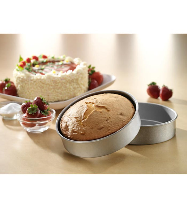 Professional Quality Bakeware Made in USA by USA Pan